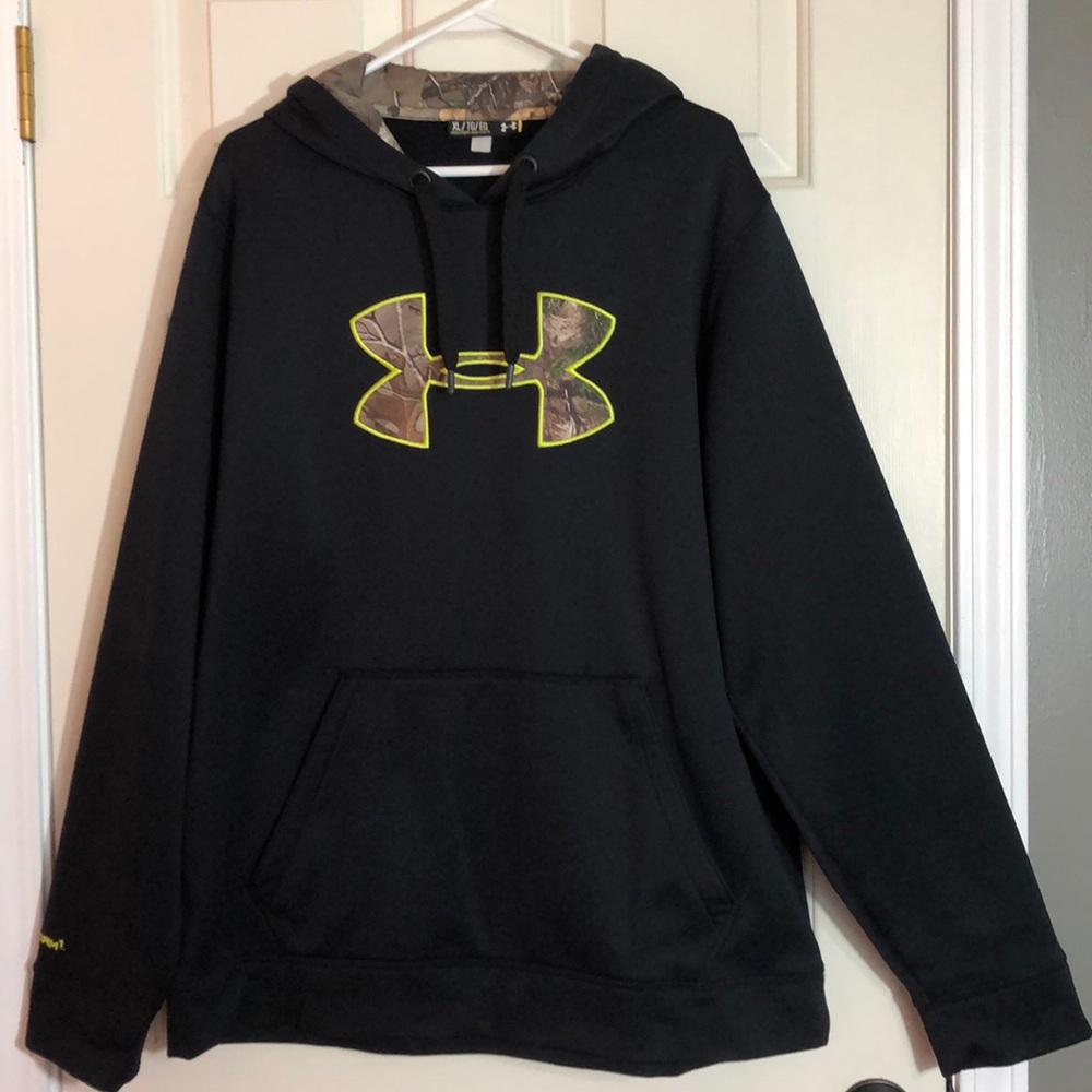Under Armour Men’s Camo Big Logo Pullover Hoodie
